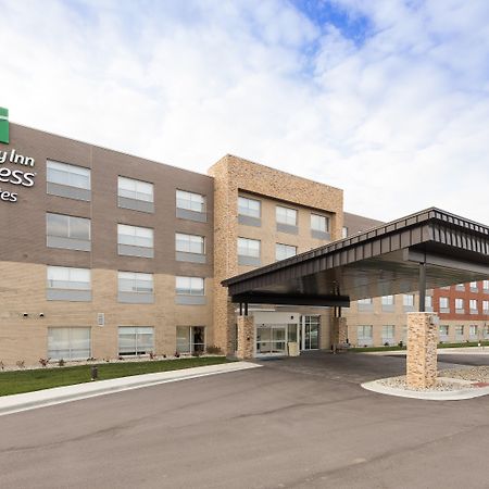 Holiday Inn Express & Suites - Auburn By Ihg Bagian luar foto