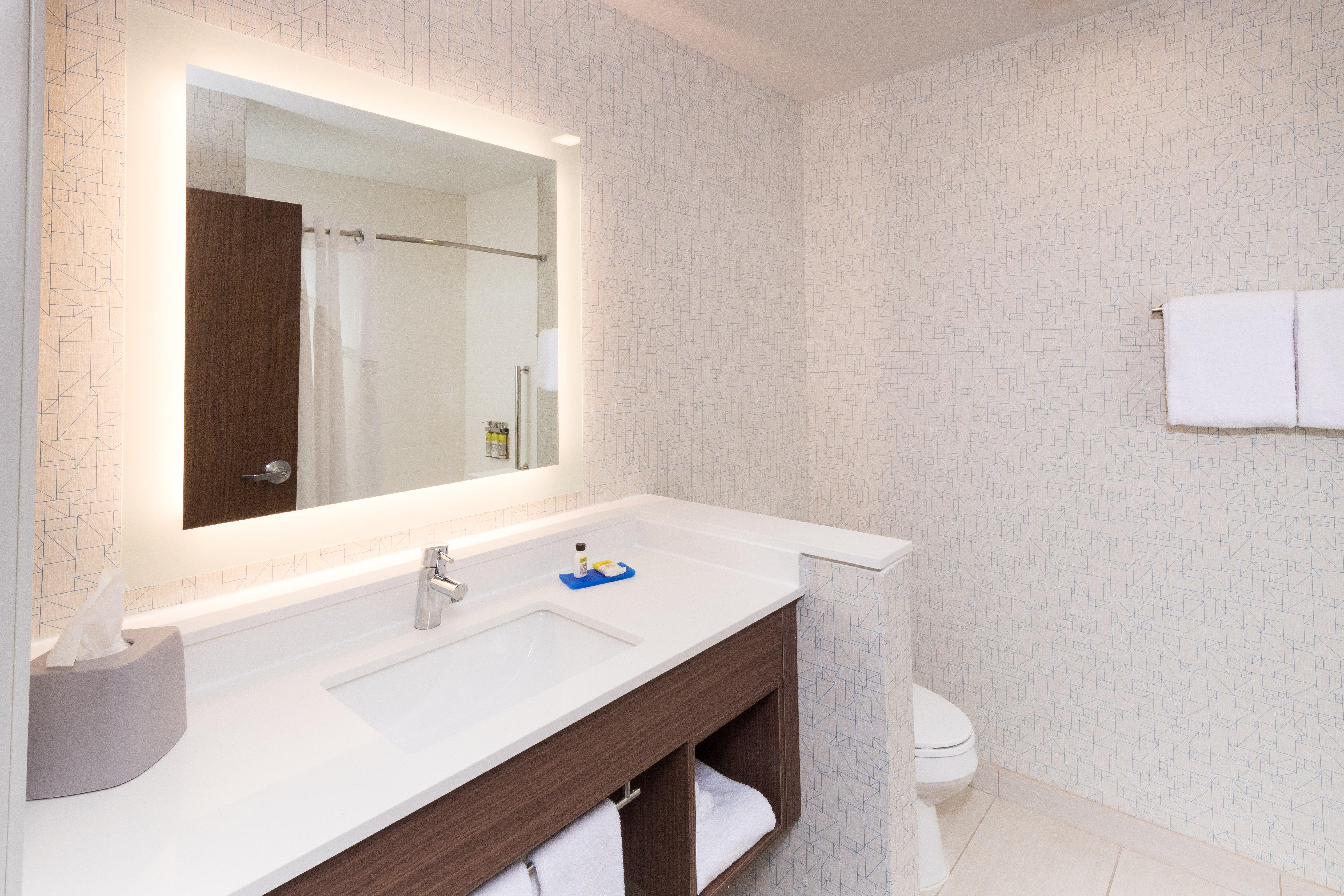 Holiday Inn Express & Suites - Auburn By Ihg Bagian luar foto