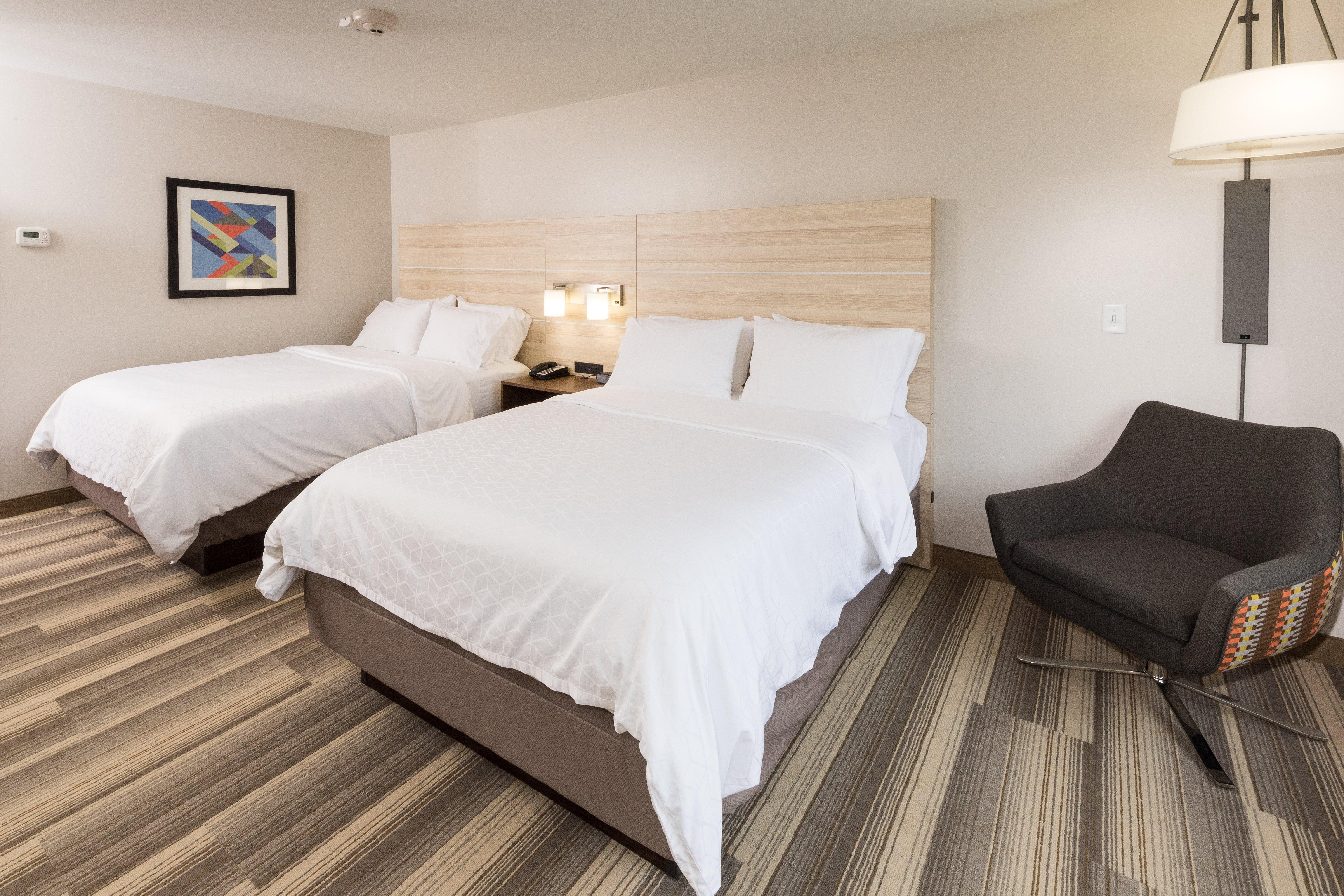 Holiday Inn Express & Suites - Auburn By Ihg Bagian luar foto