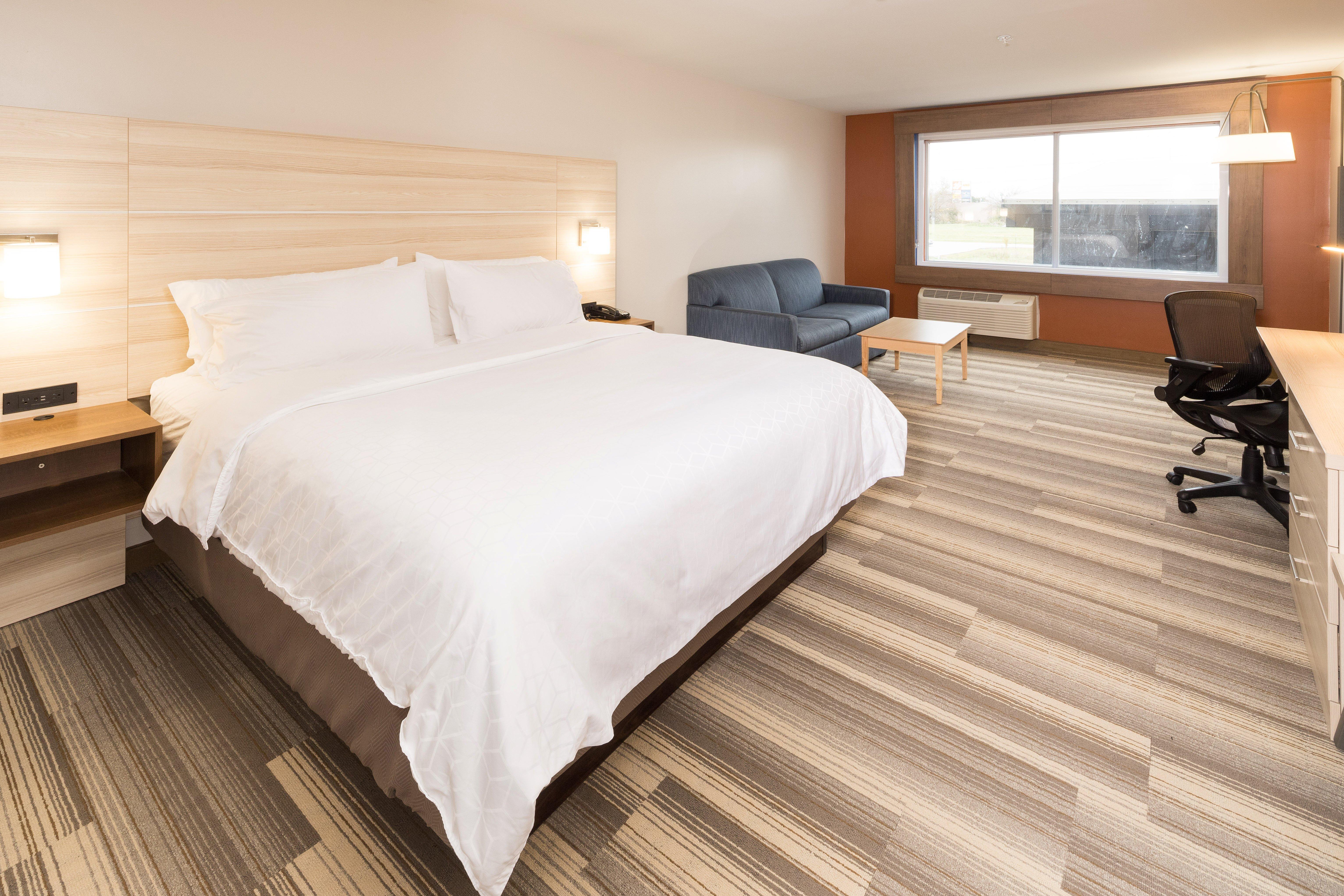 Holiday Inn Express & Suites - Auburn By Ihg Bagian luar foto