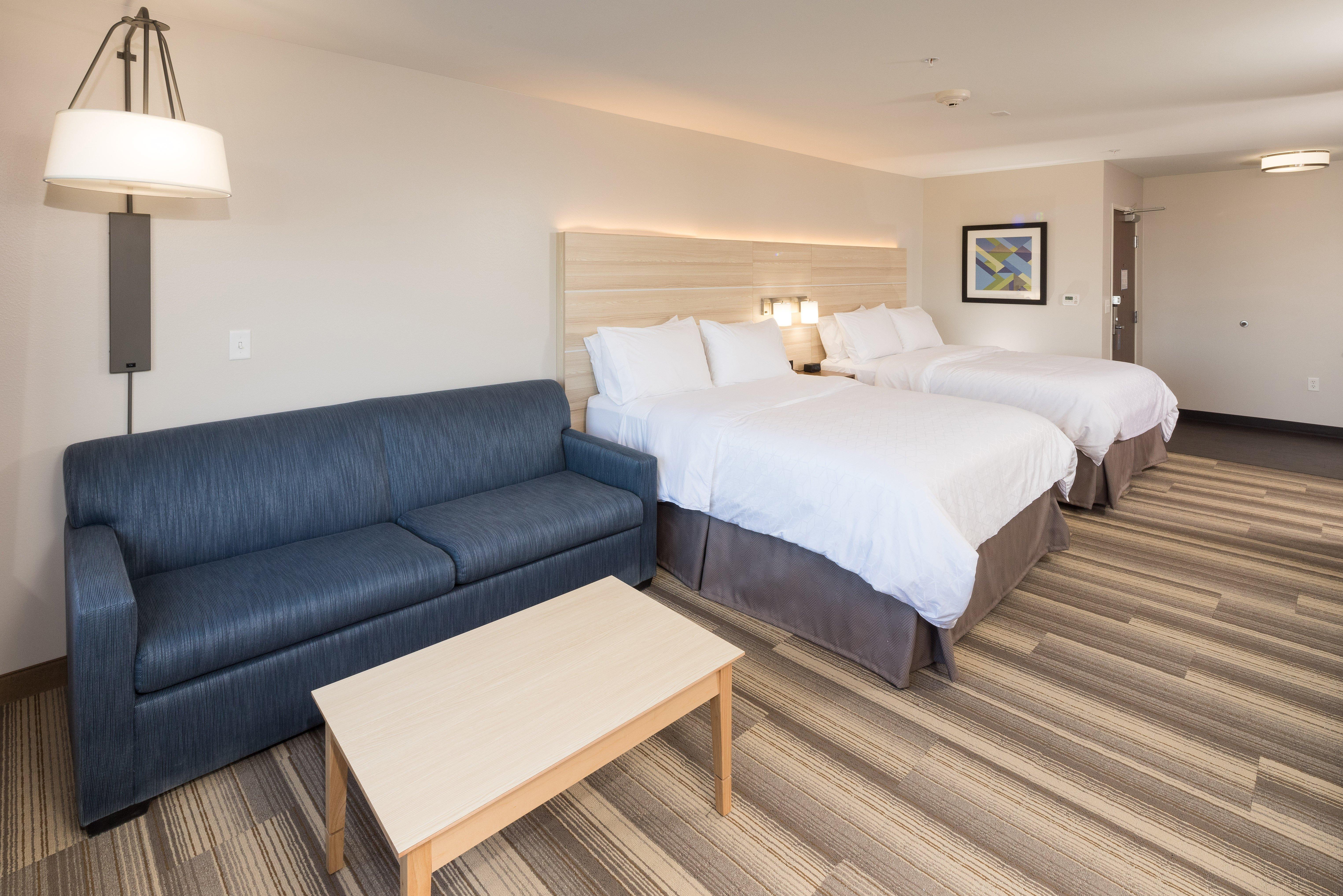 Holiday Inn Express & Suites - Auburn By Ihg Bagian luar foto